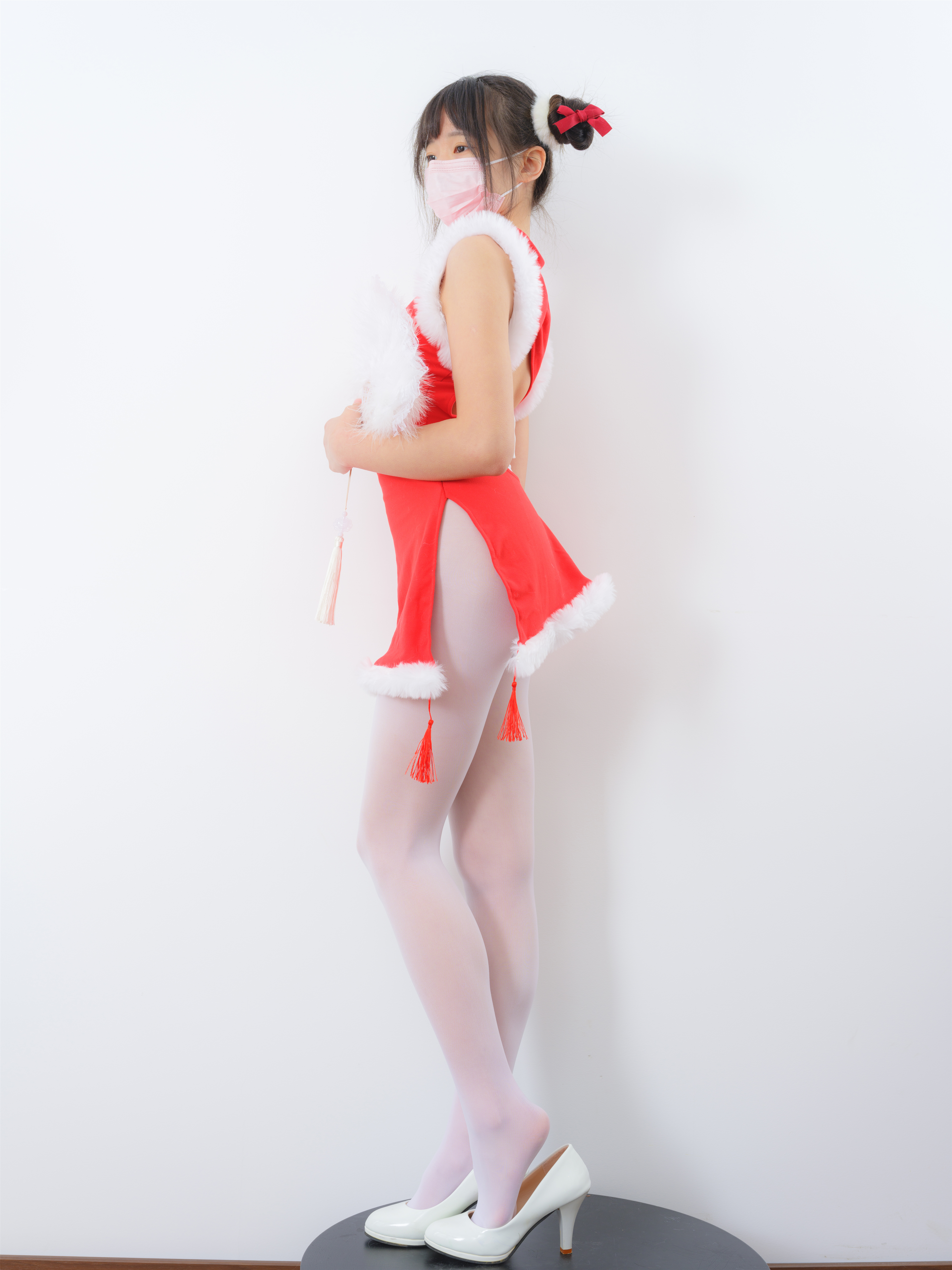 <font color=#ff69b4>56p高清套图首页开通会员即可打包下载</font>