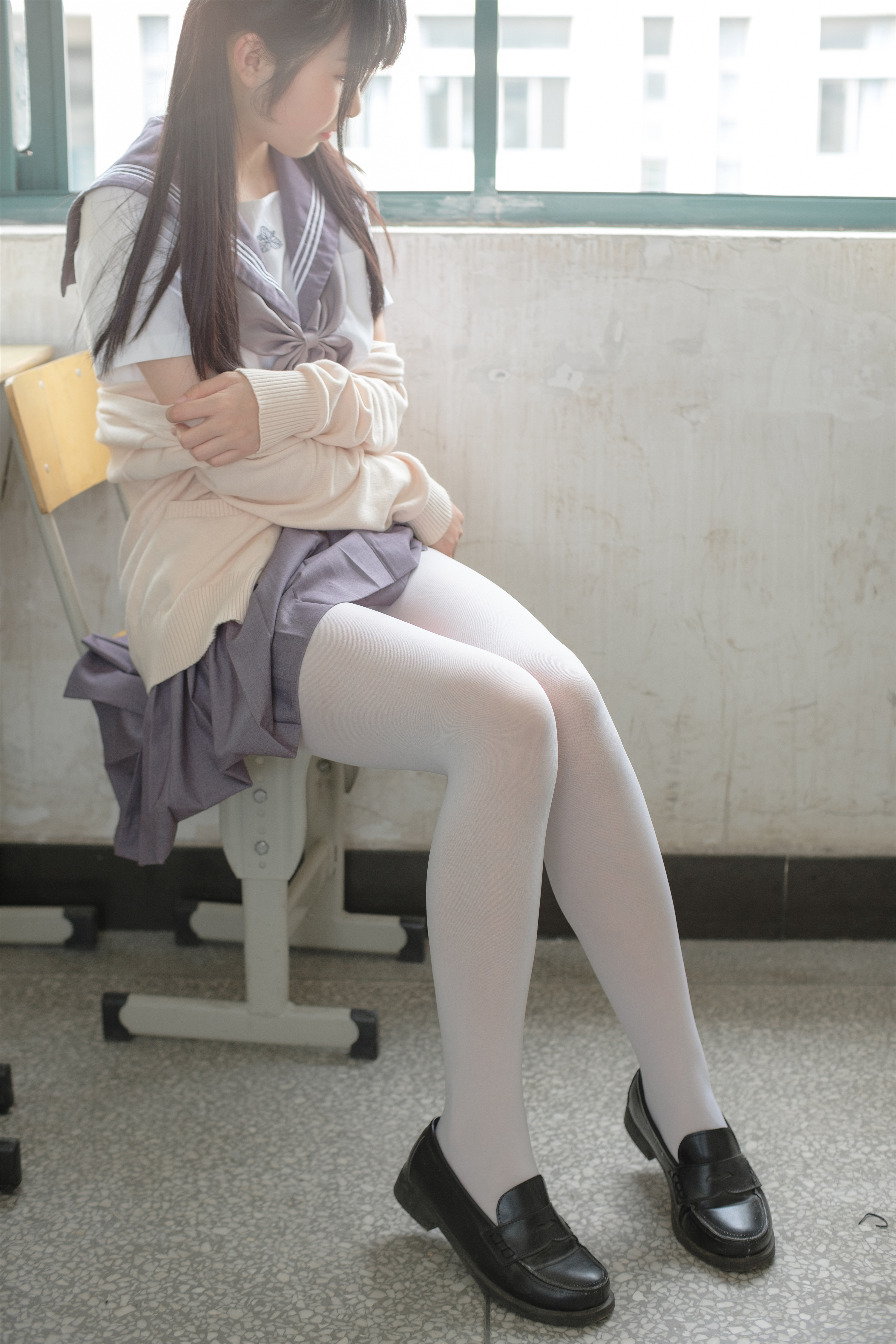 <font color=#ff69b4>52p高清套图首页开通会员即可打包下载</font>