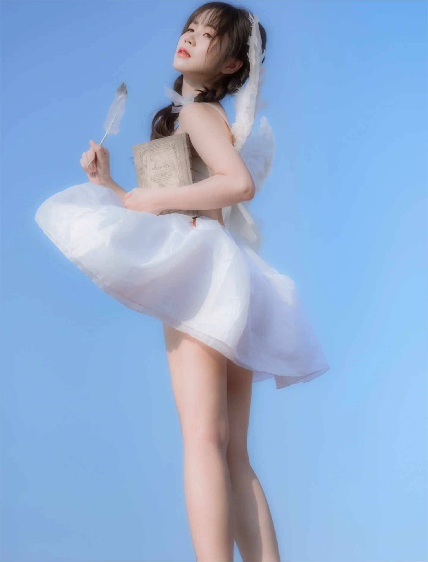 <font color=#ff69b4>89p高清套图首页开通会员即可打包下载</font>