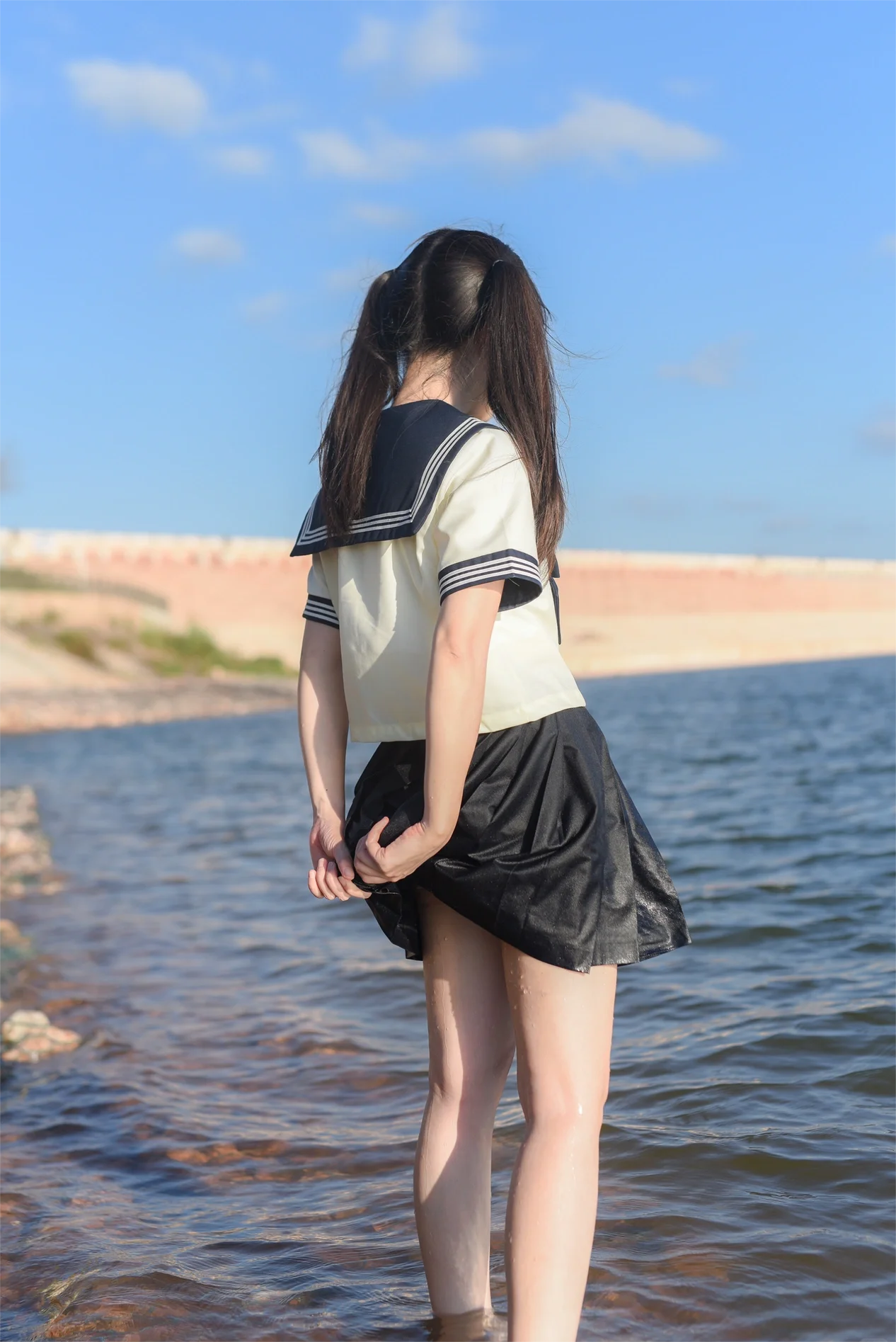 <font color=#ff69b4>65p高清套图首页开通会员即可打包下载</font>