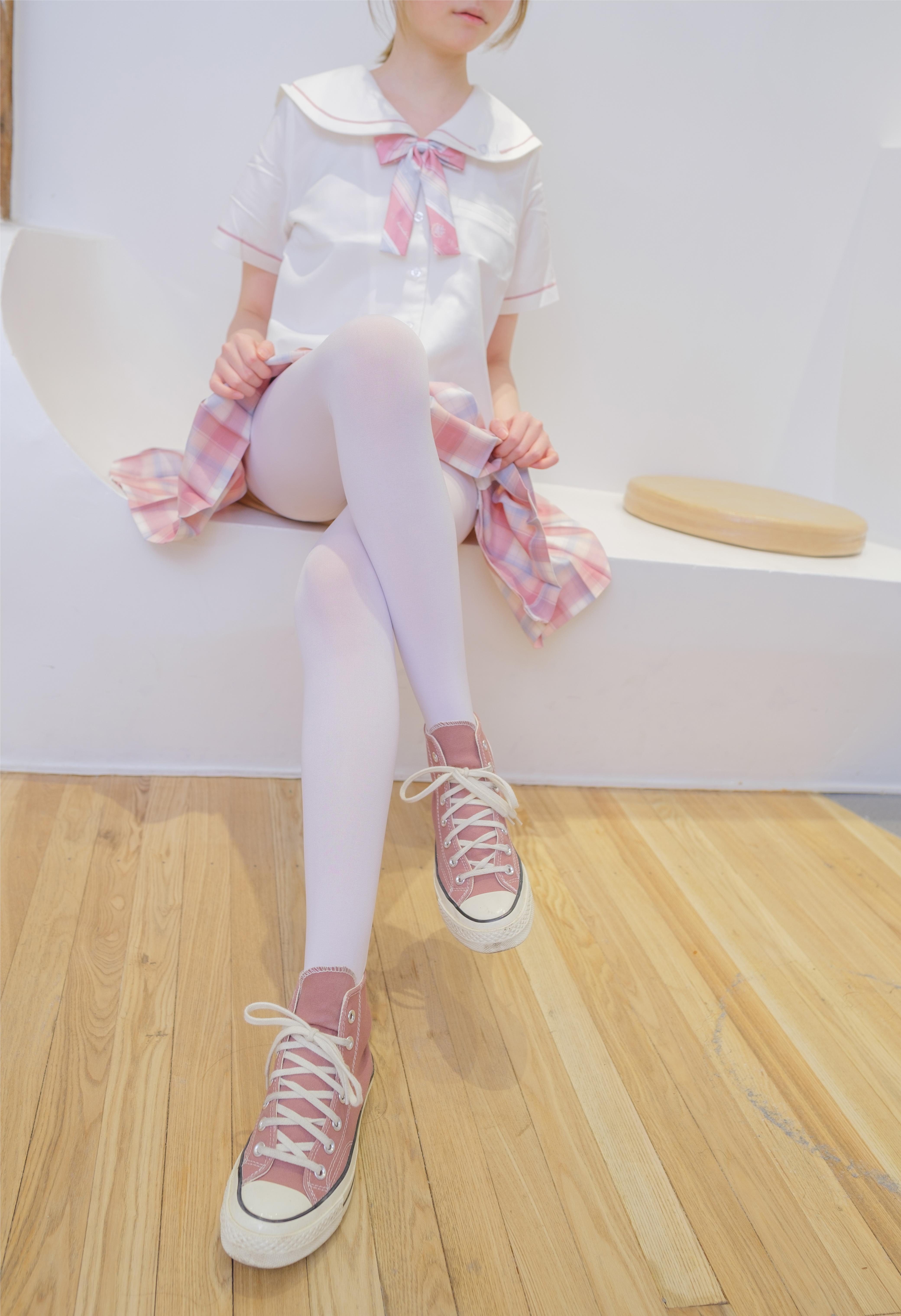 <font color=#ff69b4>89p高清套图首页开通会员即可打包下载</font>