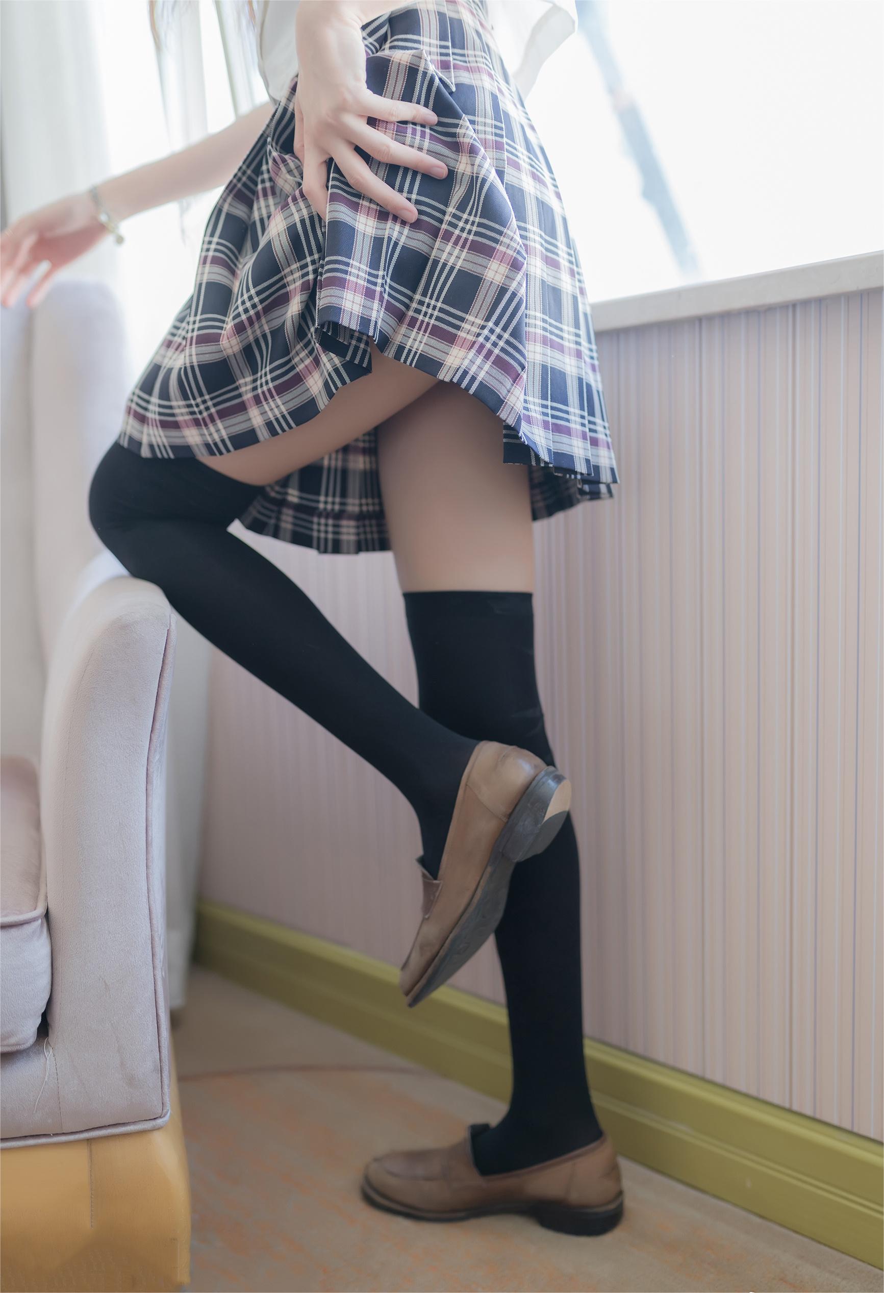 <font color=#ff69b4>89p高清套图首页开通会员即可打包下载</font>